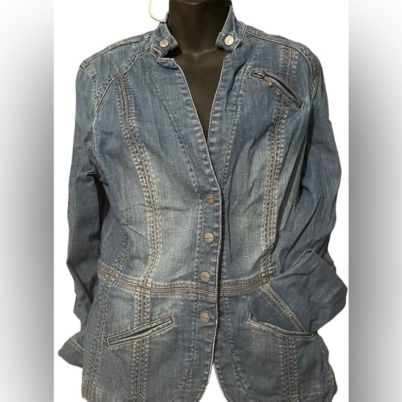 ColdWater Creek jacket. Size 12 - Picture 2 of 3